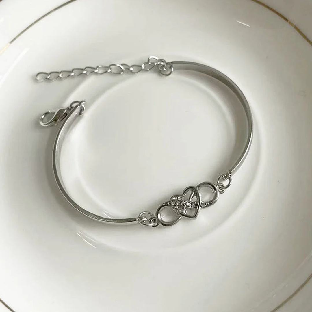 To my Queen - Forever Love Bracelet