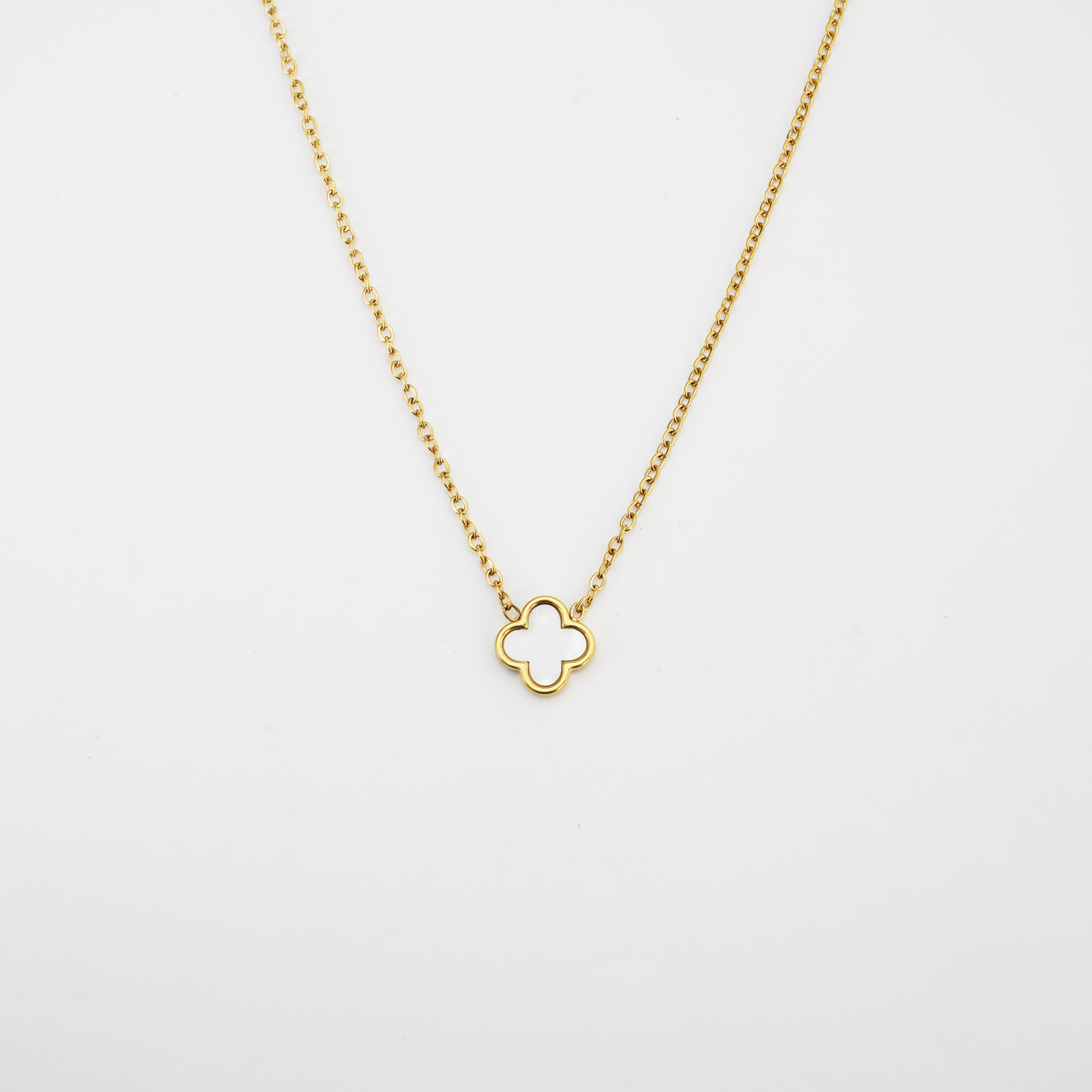 Pearl clover necklace (Gold)