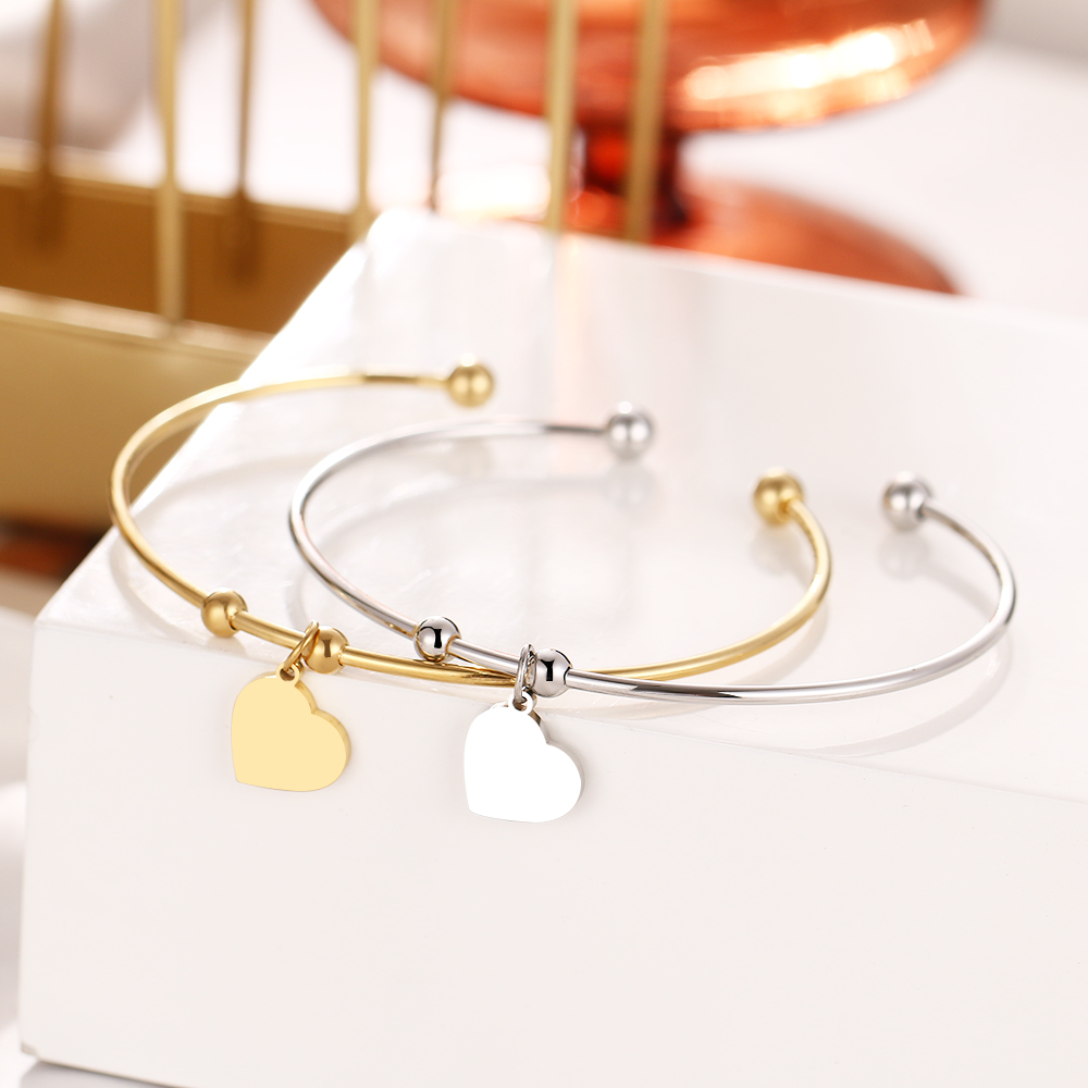To my Daughter - I filled this bracelet with all my love - Gold